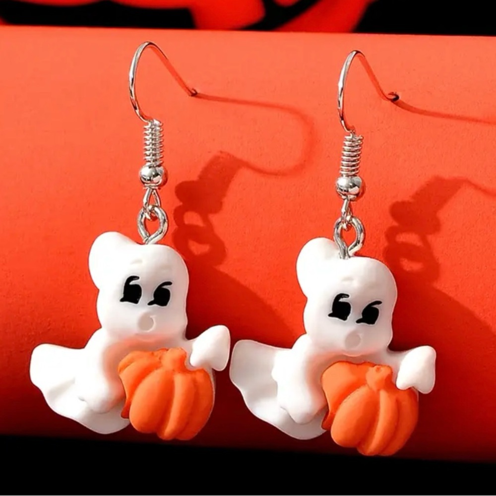 Friendly Ghost Holding Pumpkin Halloween Holiday Earrings - Picture 7 of 7